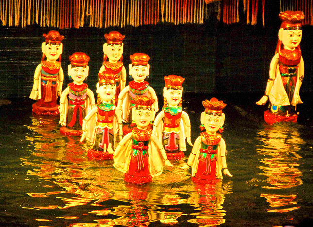 越南傳統水上木偶戲